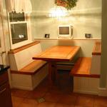 Kitchen booth